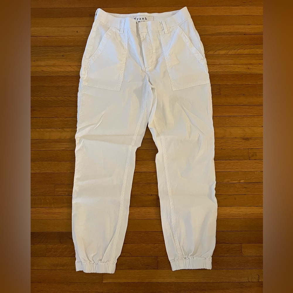 Frank & Eileen Jameson Jogger in White